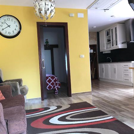 Precioso Apartamento Fina La Caprichosa En Centro De Mondariz Exteriör bild
