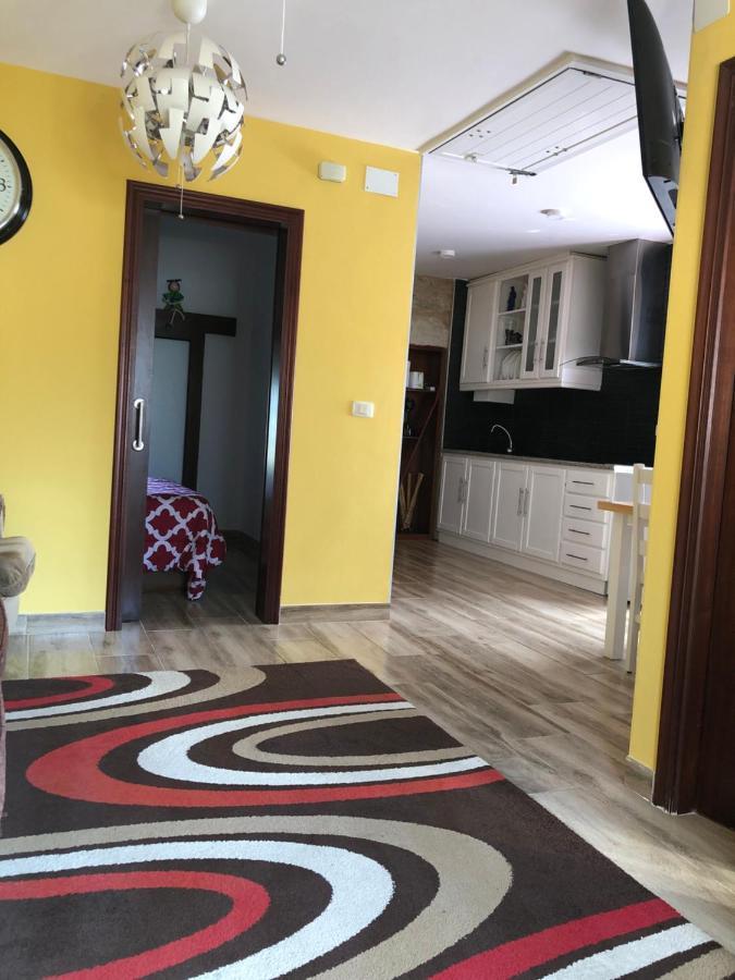 Precioso Apartamento Fina La Caprichosa En Centro De Mondariz Exteriör bild