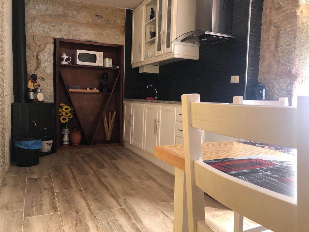 Precioso Apartamento Fina La Caprichosa En Centro De Mondariz Exteriör bild