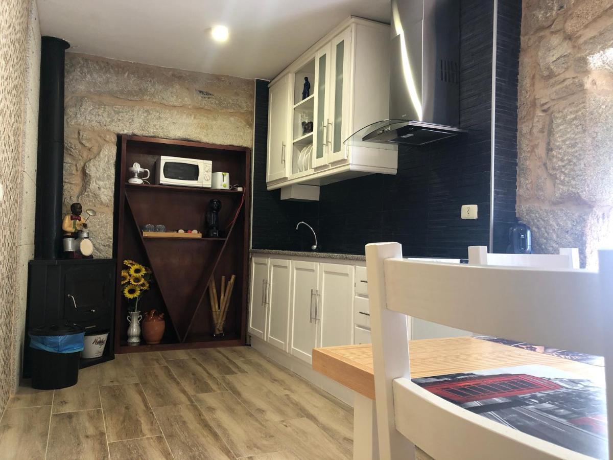 Precioso Apartamento Fina La Caprichosa En Centro De Mondariz Exteriör bild